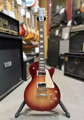 Gibson - Les Paul Tribute Satin Cherry Burst 2